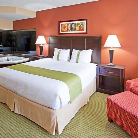 Holiday Inn Midland By Ihg Exterior photo