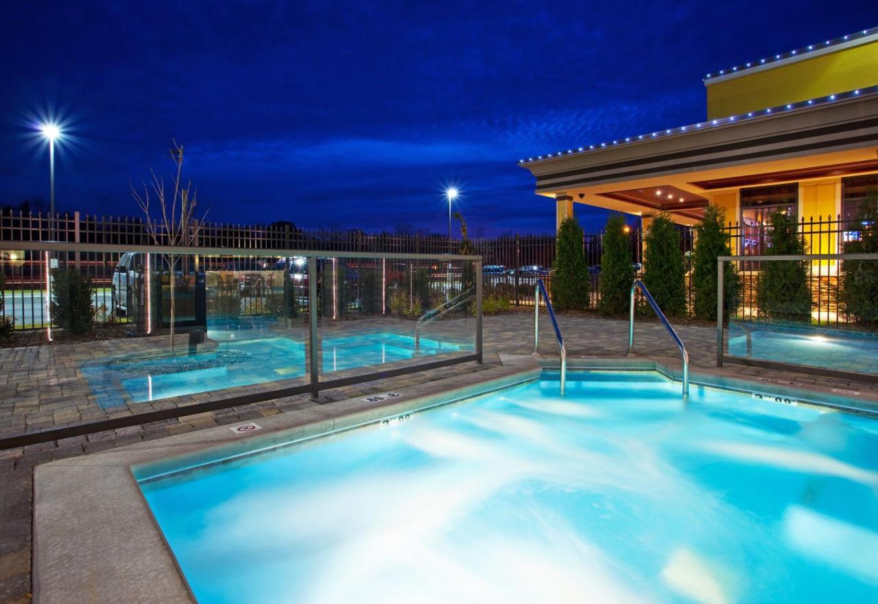 Holiday Inn Midland By Ihg Exterior photo
