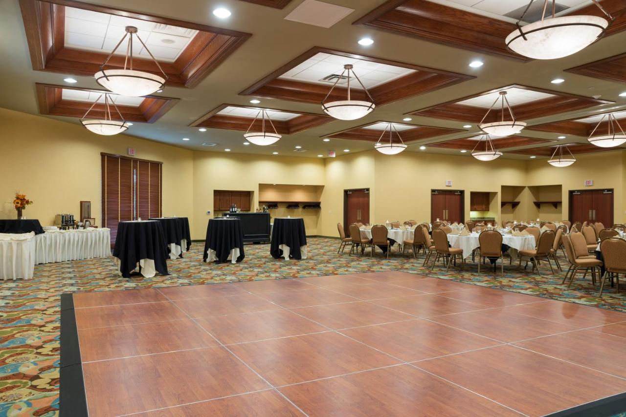 Holiday Inn Midland By Ihg Exterior photo
